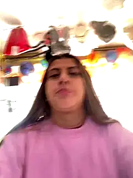 girl anni online show from October 2025 05:02:02 PM