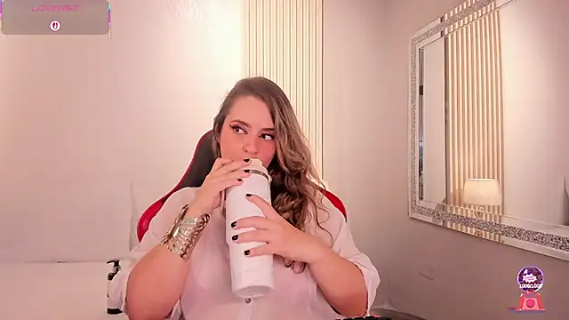 GinnaGrace online show from October 2025 12:36:01 PM