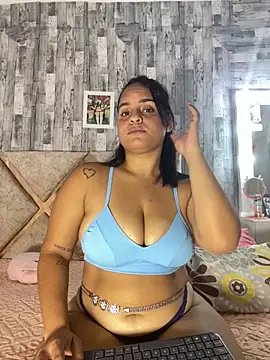 Violetrousse online show from May 2026 06:57:02 PM