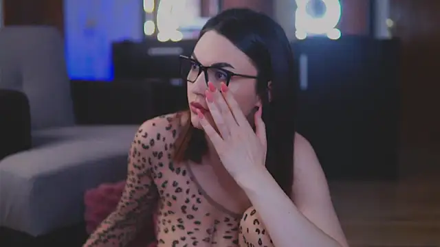 Snapshot of Mona_Lisss chatting on January 2025 11:56:01 AM Mona Lisss online show from January 2025 11:56:01 AM