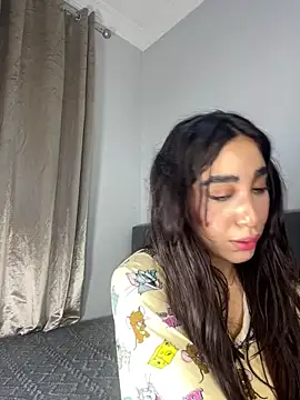 Meryem Queen online show from April 2026 01:04:01 AM
