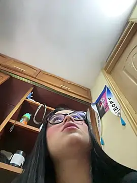 alissonfernandez  online show from March 2026 11:37:01 AM