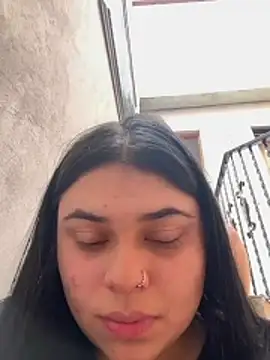 alissonfernandez  online show from June 2026 05:15:01 PM