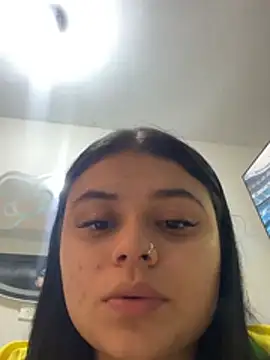alissonfernandez  online show from June 2026 09:36:02 PM