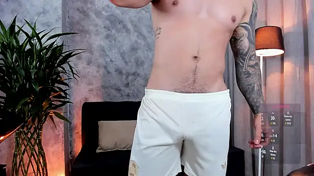 boyc022  online show from April 2026 03:24:01 PM