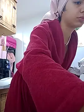 Snapshot of isabella048 chatting on September 2025 12:47:02 AM isabella048 online show from September 2025 12:47:02 AM