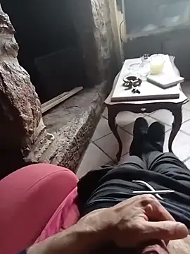 Snapshot of MrTamburine22 chatting on April 2026 11:52:01 AM MrTamburine22 online show from April 2026 11:52:01 AM