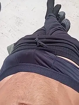 Snapshot of MrTamburine22 chatting on April 2026 11:58:02 AM MrTamburine22 online show from April 2026 11:58:02 AM