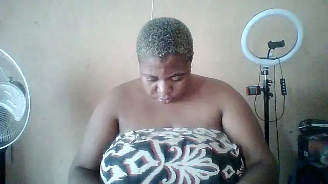 Snapshot of bustyboobs6 chatting on February 2026 06:21:01 AM bustyboobs6 online show from February 2026 06:21:01 AM