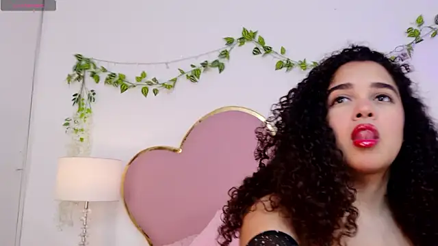 CoralHarmon online show from February 2026 08:35:01 PM