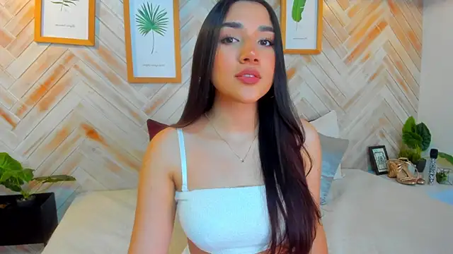 Snapshot of AniiRose chatting on February 2025 10:25:02 PM AniiRose online show from February 2025 10:25:02 PM