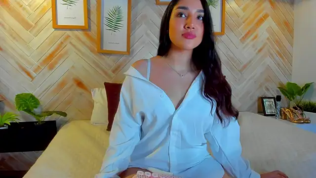 Snapshot of AniiRose chatting on March 2025 03:03:02 AM AniiRose online show from March 2025 03:03:02 AM