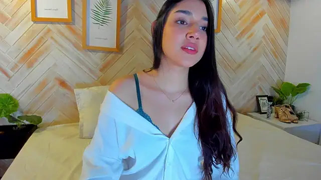 Snapshot of AniiRose chatting on March 2025 03:22:02 AM AniiRose online show from March 2025 03:22:02 AM