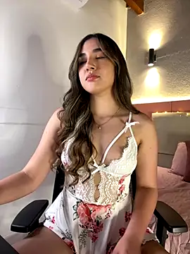 Snapshot of AniiRose chatting on September 2025 01:17:01 AM AniiRose online show from September 2025 01:17:01 AM