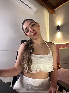 AniiRose online show from October 2025 01:28:01 AM