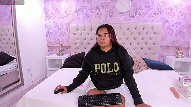 Carolina Evanss online show from February 2025 03:32:02 AM