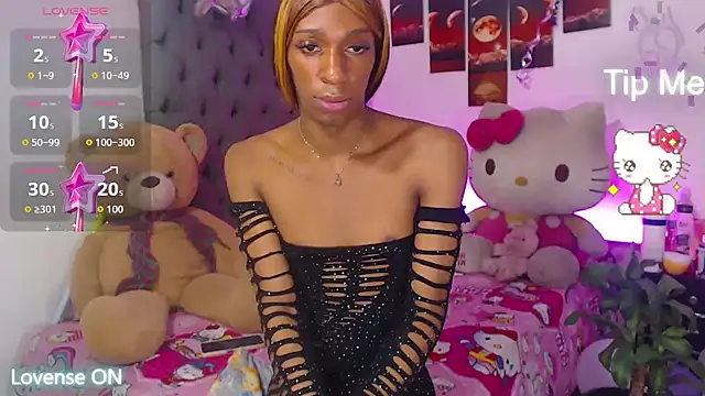 lucianadolll online show from April 2026 08:33:02 PM