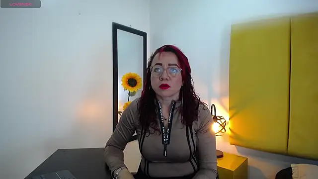 Snapshot of Lupiita223 chatting on September 2025 01:02:01 PM Lupiita223 online show from September 2025 01:02:01 PM