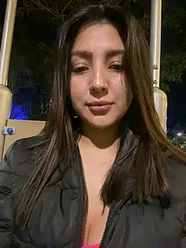 Snapshot of licky_lu chatting on January 2025 04:21:01 AM licky lu online show from January 2025 04:21:01 AM