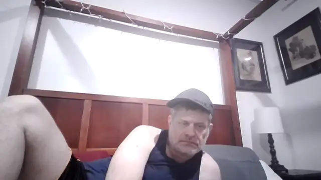 Snapshot of LARawAlways2 chatting on November 2025 01:52:02 AM LARawAlways2 online show from November 2025 01:52:02 AM