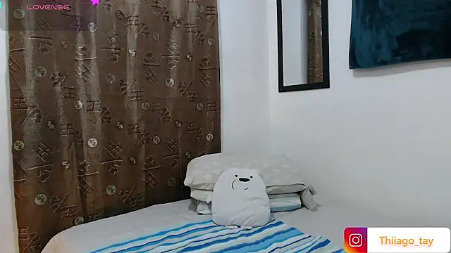 Snapshot of Thhiago_tay chatting on November 2025 04:56:01 AM Thhiago tay online show from November 2025 04:56:01 AM