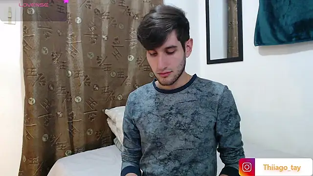 Snapshot of Thhiago_tay chatting on November 2025 05:19:02 AM Thhiago tay online show from November 2025 05:19:02 AM