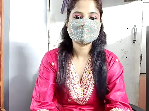 samosa73 online show from October 2025 06:08:01 PM