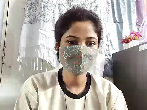 samosa73 online show from November 2025 07:34:01 PM