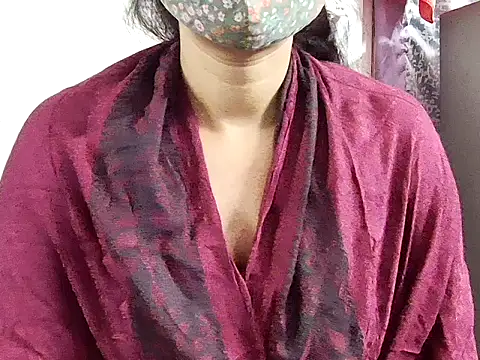 samosa73 online show from November 2025 06:00:02 PM