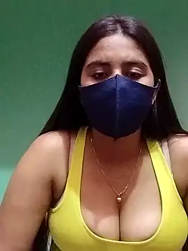 Snapshot of lovely-tanu chatting on December 2024 12:45:02 PM lovely-tanu online show from December 2024 12:45:02 PM