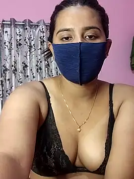 Snapshot of lovely-tanu chatting on January 2025 12:26:01 PM lovely-tanu online show from January 2025 12:26:01 PM