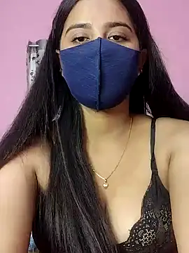 Snapshot of lovely-tanu chatting on February 2025 01:01:01 PM lovely-tanu online show from February 2025 01:01:01 PM