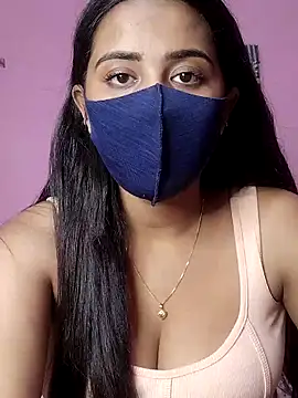 Snapshot of lovely-tanu chatting on March 2025 06:03:02 PM lovely-tanu online show from March 2025 06:03:02 PM