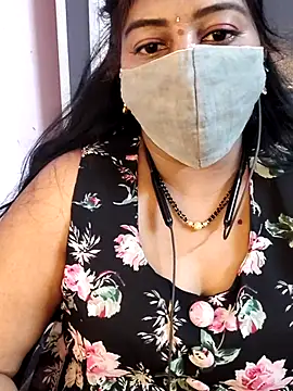 RomeoJuliet345 online show from March 2026 05:52:01 PM