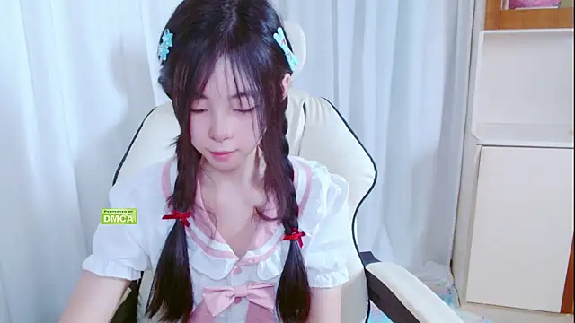 xiyao1314 online show from October 2025 01:39:03 AM