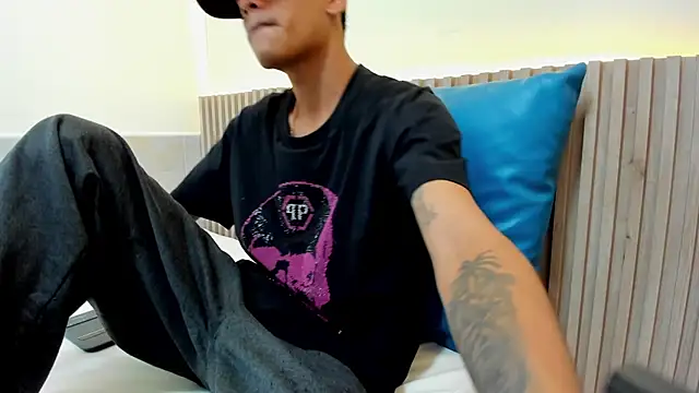 Billy zander online show from December 2024 04:58:01 PM