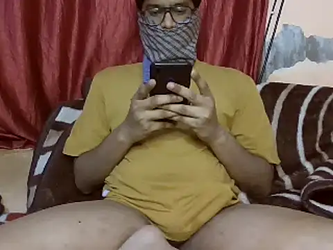 Snapshot of utkarsh_240 chatting on February 2025 03:30:01 PM utkarsh 240 online show from February 2025 03:30:01 PM