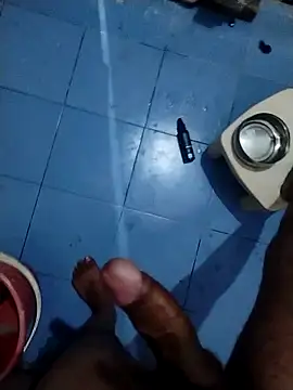 Snapshot of Noname333u chatting on March 2026 03:23:01 AM Noname333u online show from March 2026 03:23:01 AM