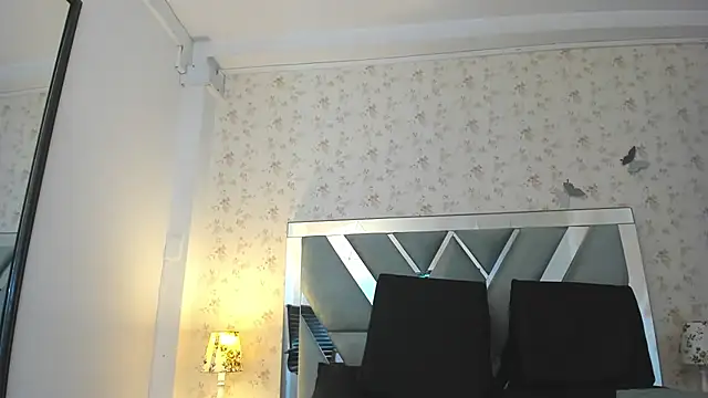 Queenjenn   online show from December 2024 08:50:02 PM