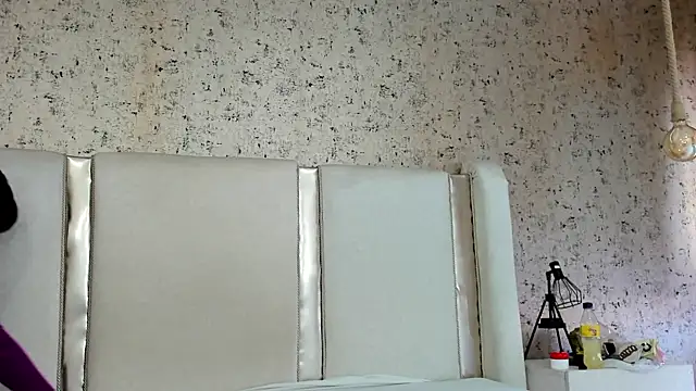 Snapshot of Candy_Bony chatting on January 2025 07:31:01 PM Candy Bony online show from January 2025 07:31:01 PM