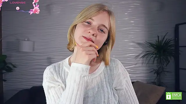 OdelinaFicken online show from October 2025 07:08:01 AM