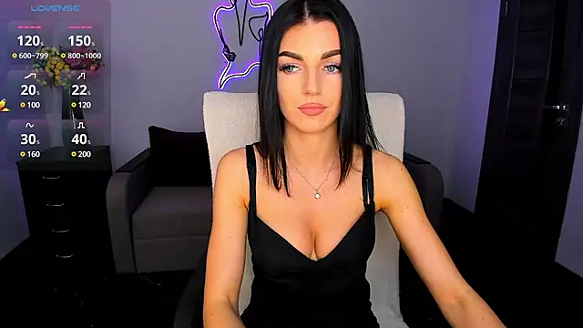 Angelina Clarks online show from March 2025 06:57:02 AM