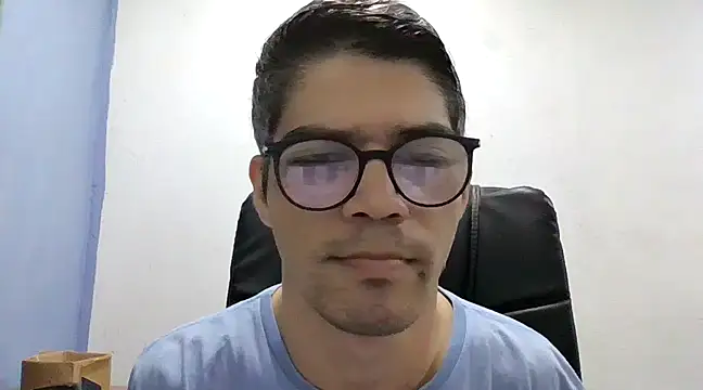 Snapshot of DiGabriel chatting on January 2025 03:23:01 AM DiGabriel online show from January 2025 03:23:01 AM