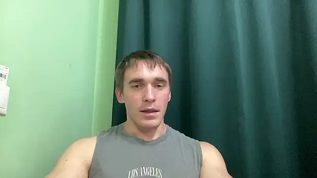 Snapshot of Mrbiceps23 chatting on December 2024 09:59:02 PM Mrbiceps23 online show from December 2024 09:59:02 PM