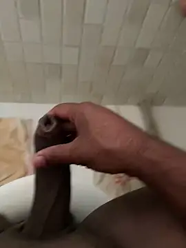 rodrigo21Cm  online show from February 2025 11:27:01 AM