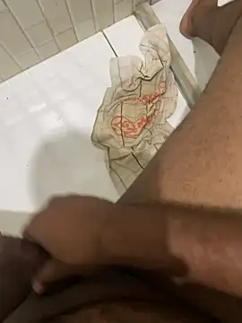 rodrigo21Cm  online show from February 2025 02:53:02 AM