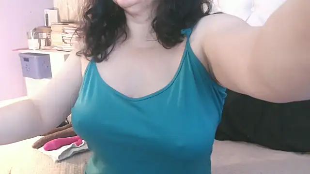 maturepriscila online show from February 2025 02:25:01 PM