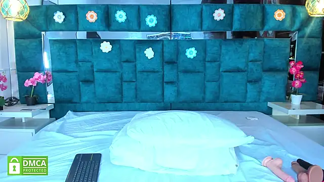 valtira nova online show from January 2026 07:16:01 PM