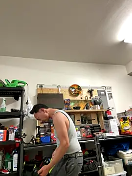 2Fly4Guy online show from October 2025 08:01:01 AM