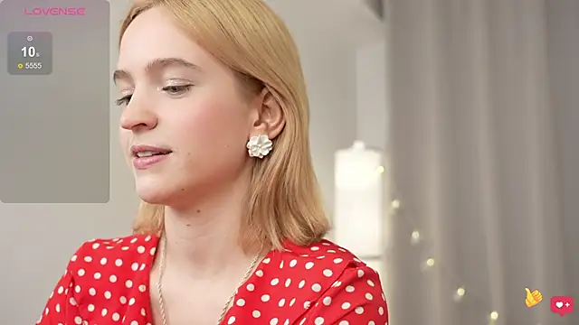 lolly pie online show from December 2024 04:00:02 PM